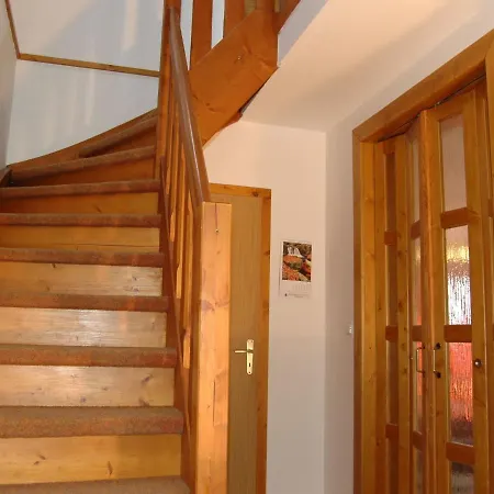Spacious Holiday Near Bozkov With Terrace Vakantiehuis