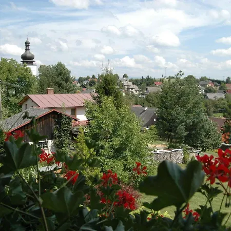 Vakantiehuis Spacious Holiday Near Bozkov With Terrace Bozkovska